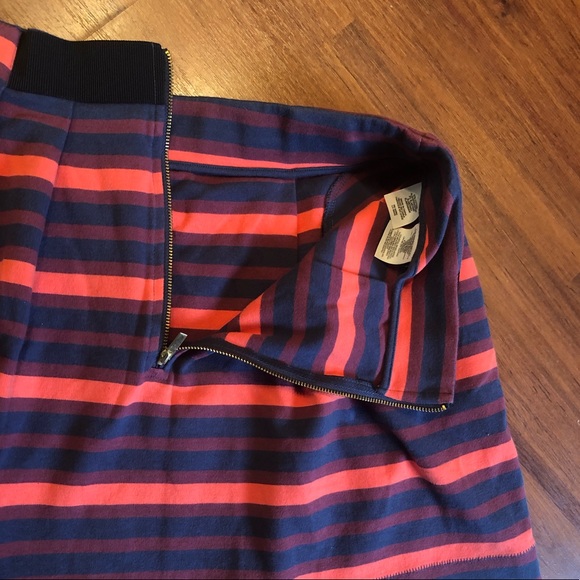 RACHEL Rachel Roy Pleaded Shirt w/zipper. Size Med - Picture 7 of 8